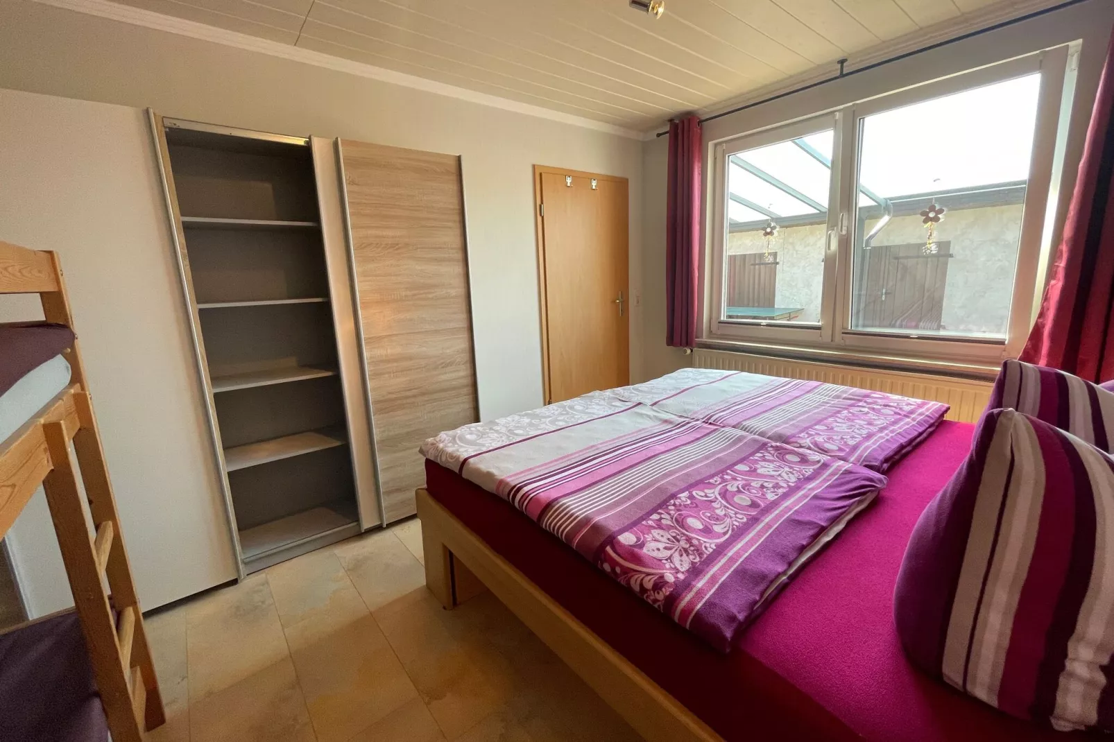 Gartenbungalow-Schlafzimmer