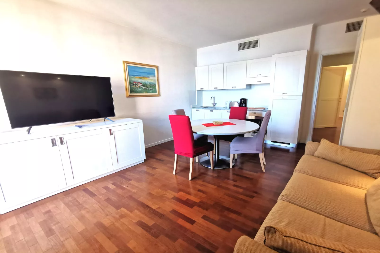 Residence Antico Verbano Meina-Bilo2-Wohnzimmer