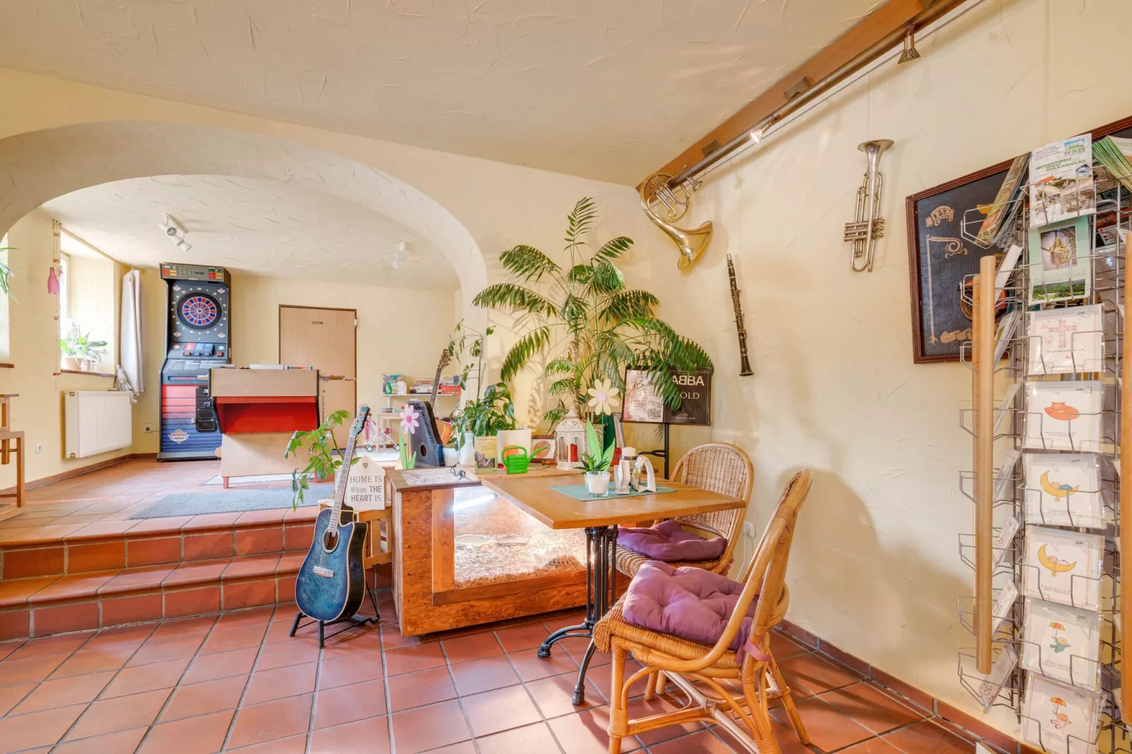 Enjoy III-Dining room