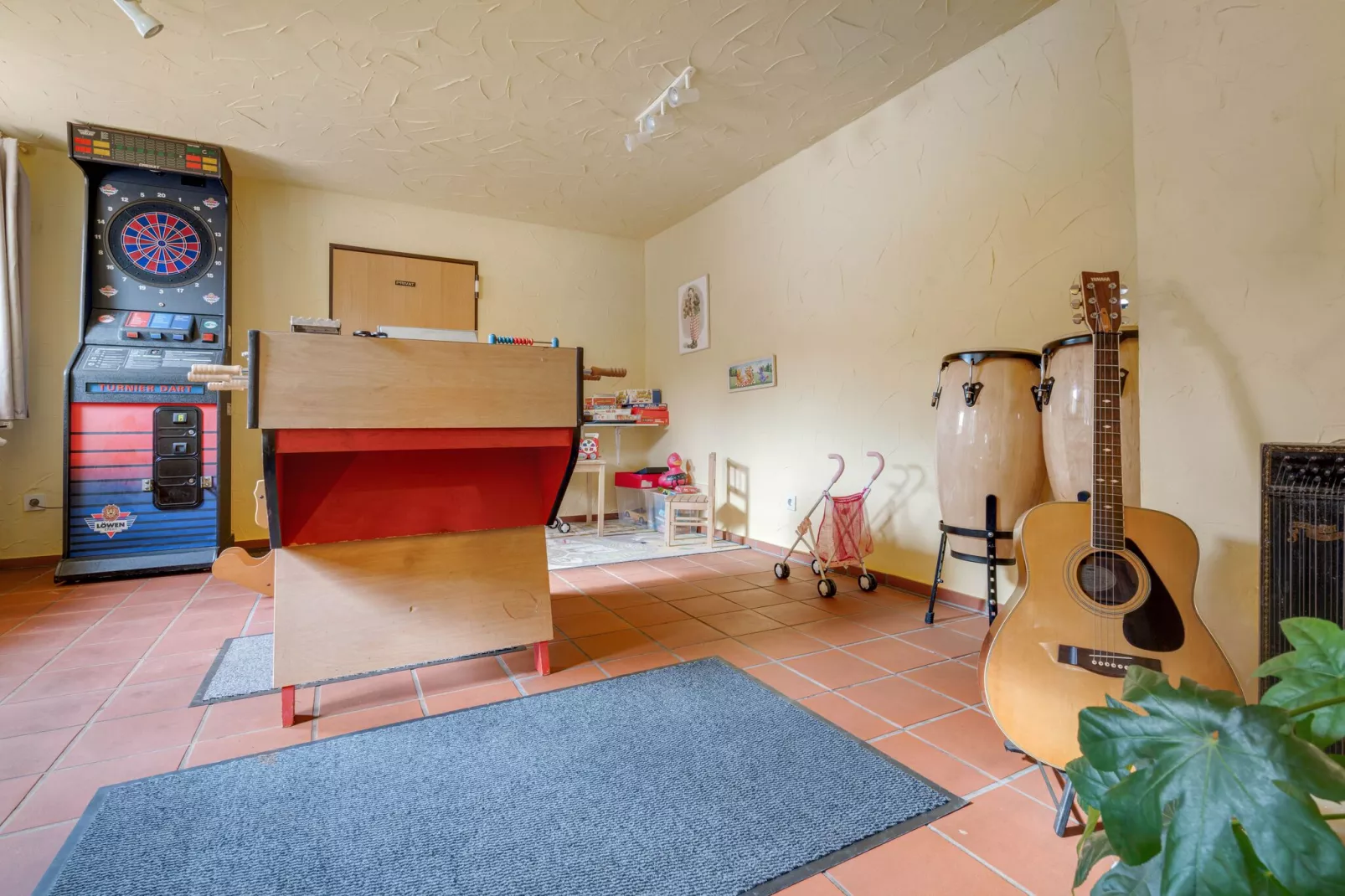 Enjoy III-Recreation room