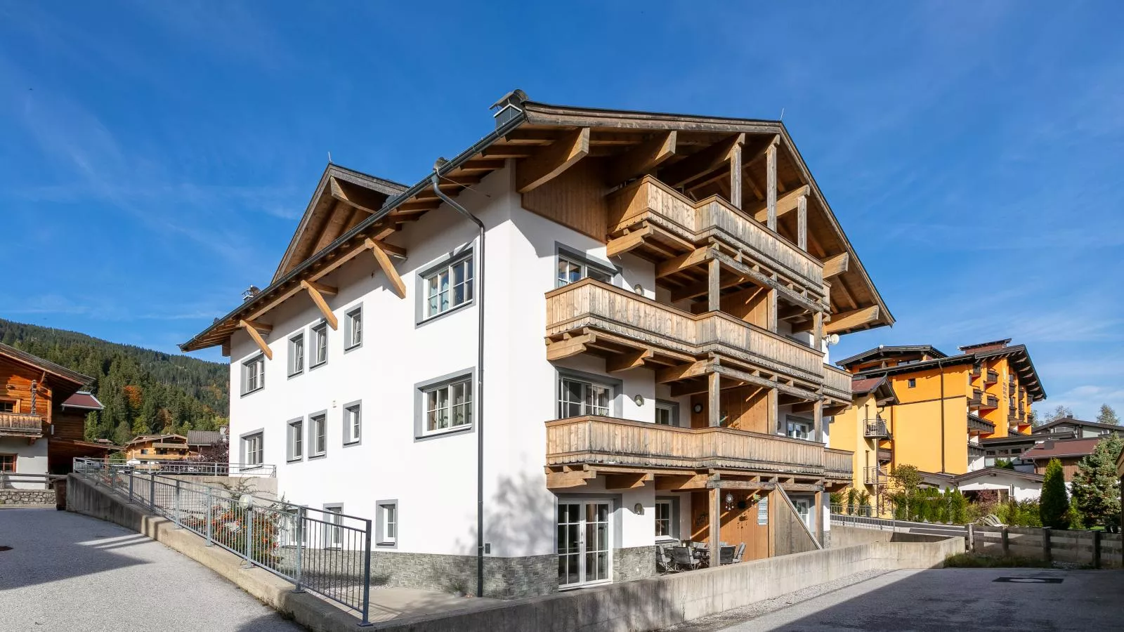 Residenz Edelalm TOP 1-Exterior summer