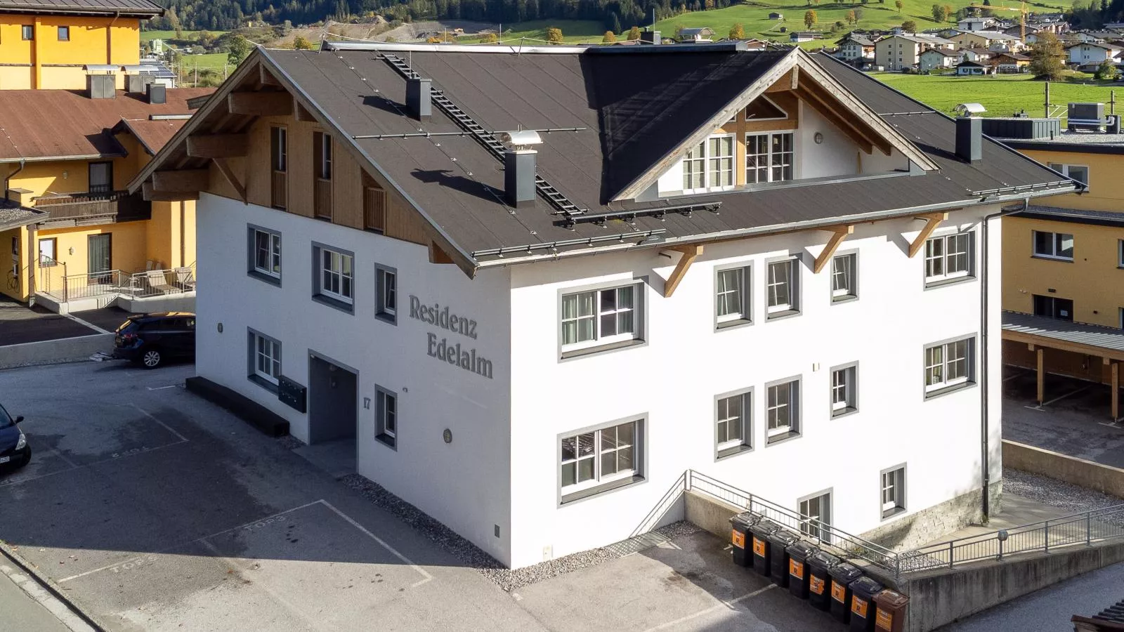 Residenz Edelalm TOP 1-Exterior summer