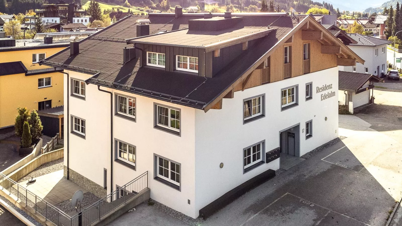 Residenz Edelalm TOP 1-Exterior summer