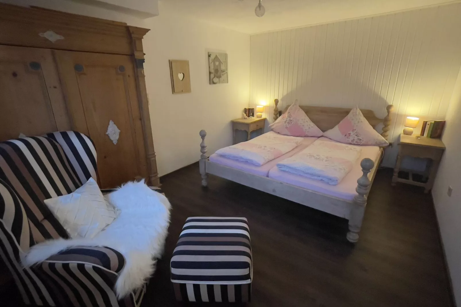 Enjoy III-Bedroom