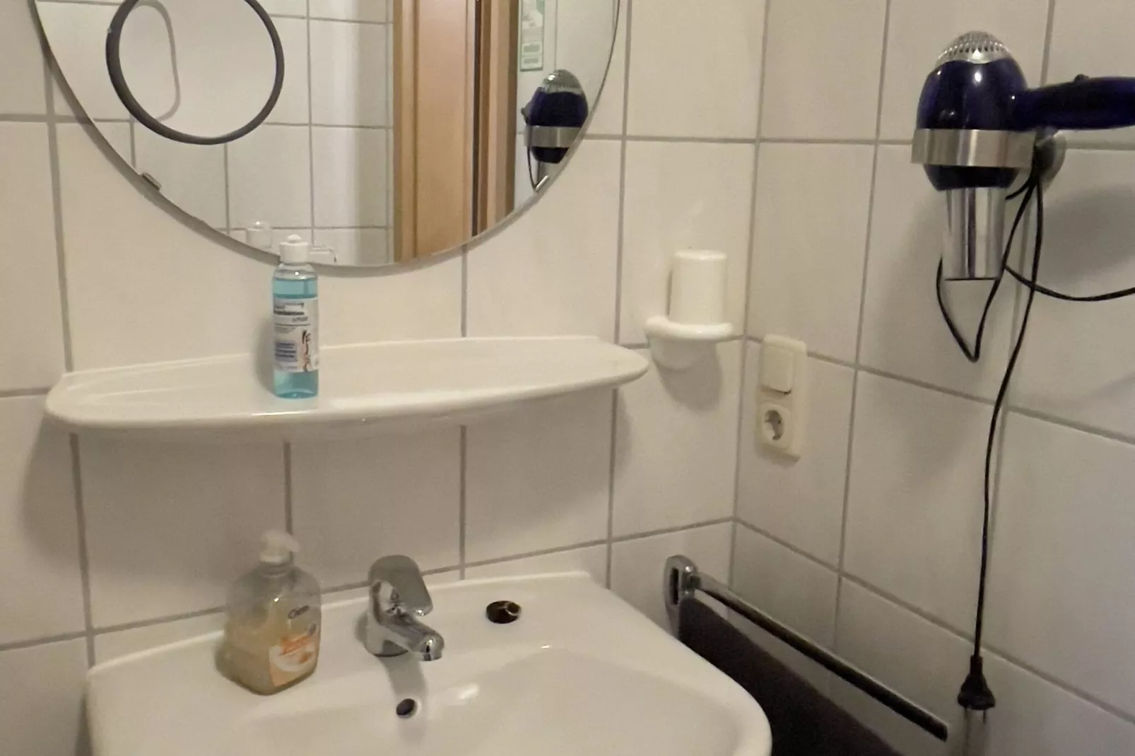 Enjoy III-Bathroom