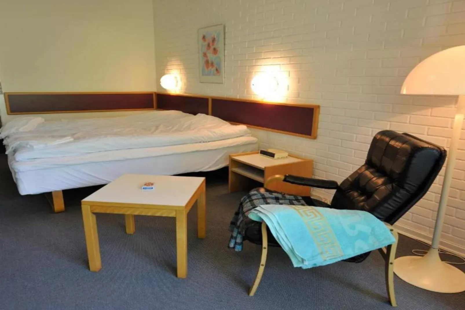 Holiday home with local attractions-Indoor