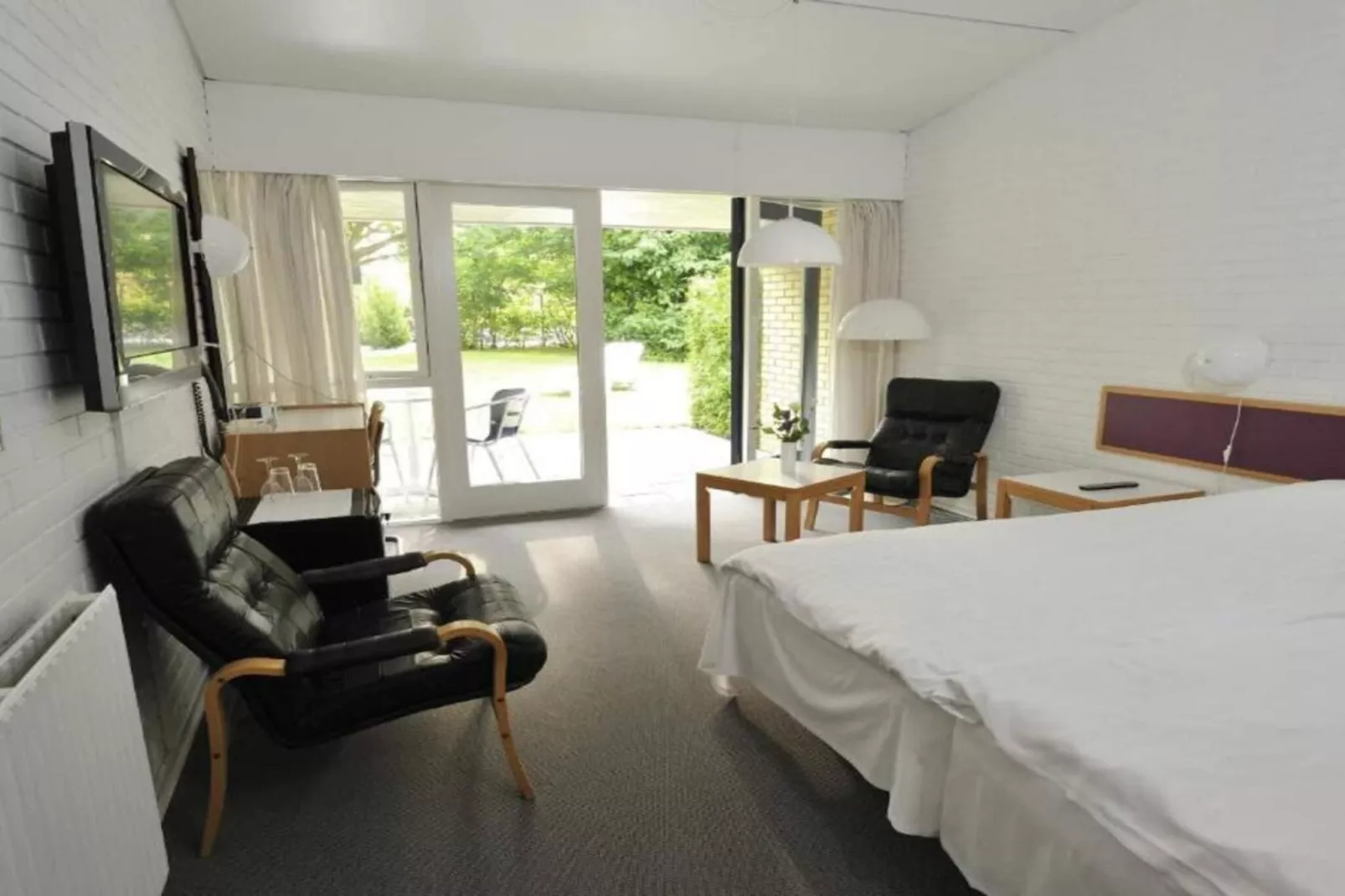 Holiday home with local attractions-Indoor