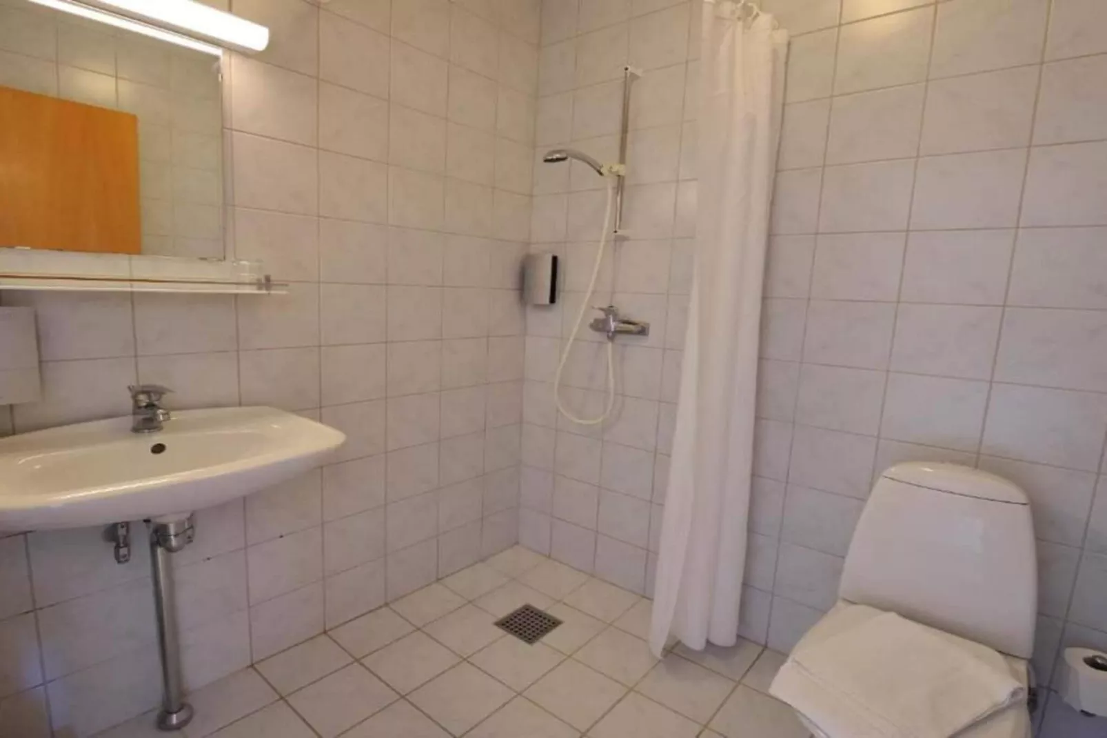 Holiday home with local attractions-Indoor