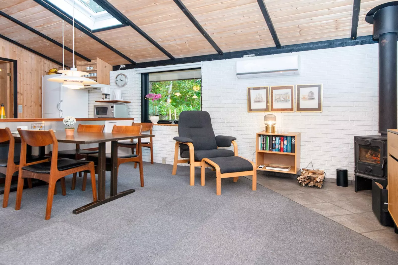 4 person holiday home in Fårvang-Indoor