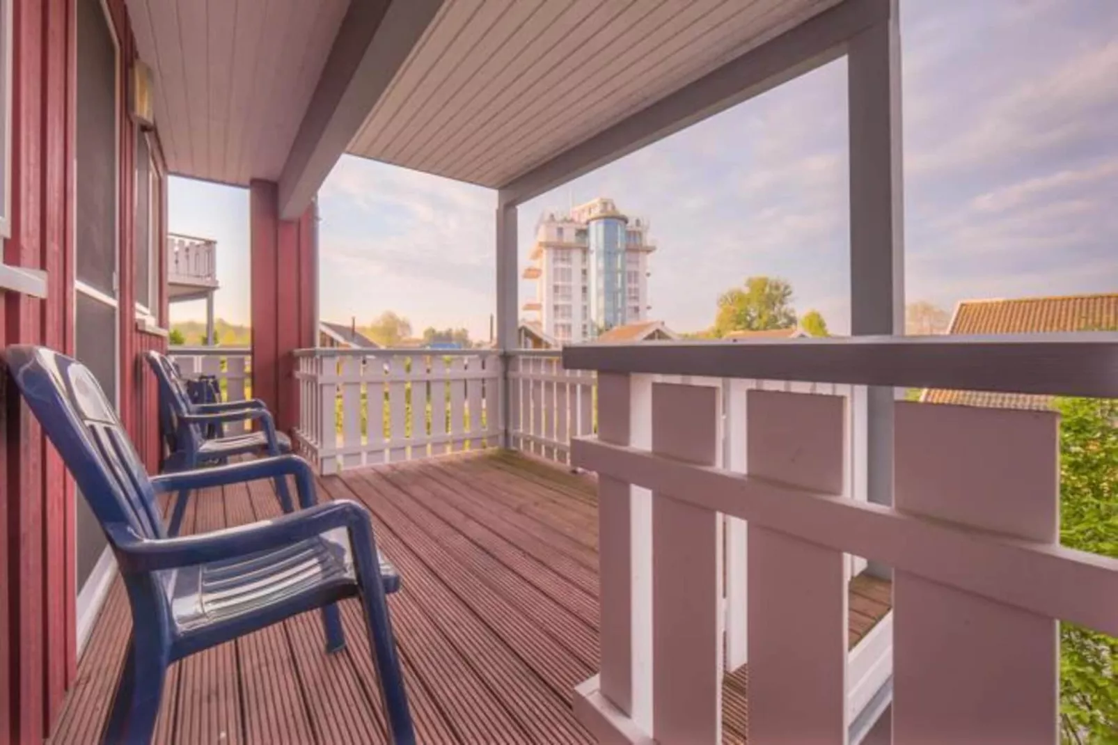 Mitteldeck 424-Terrace balcony