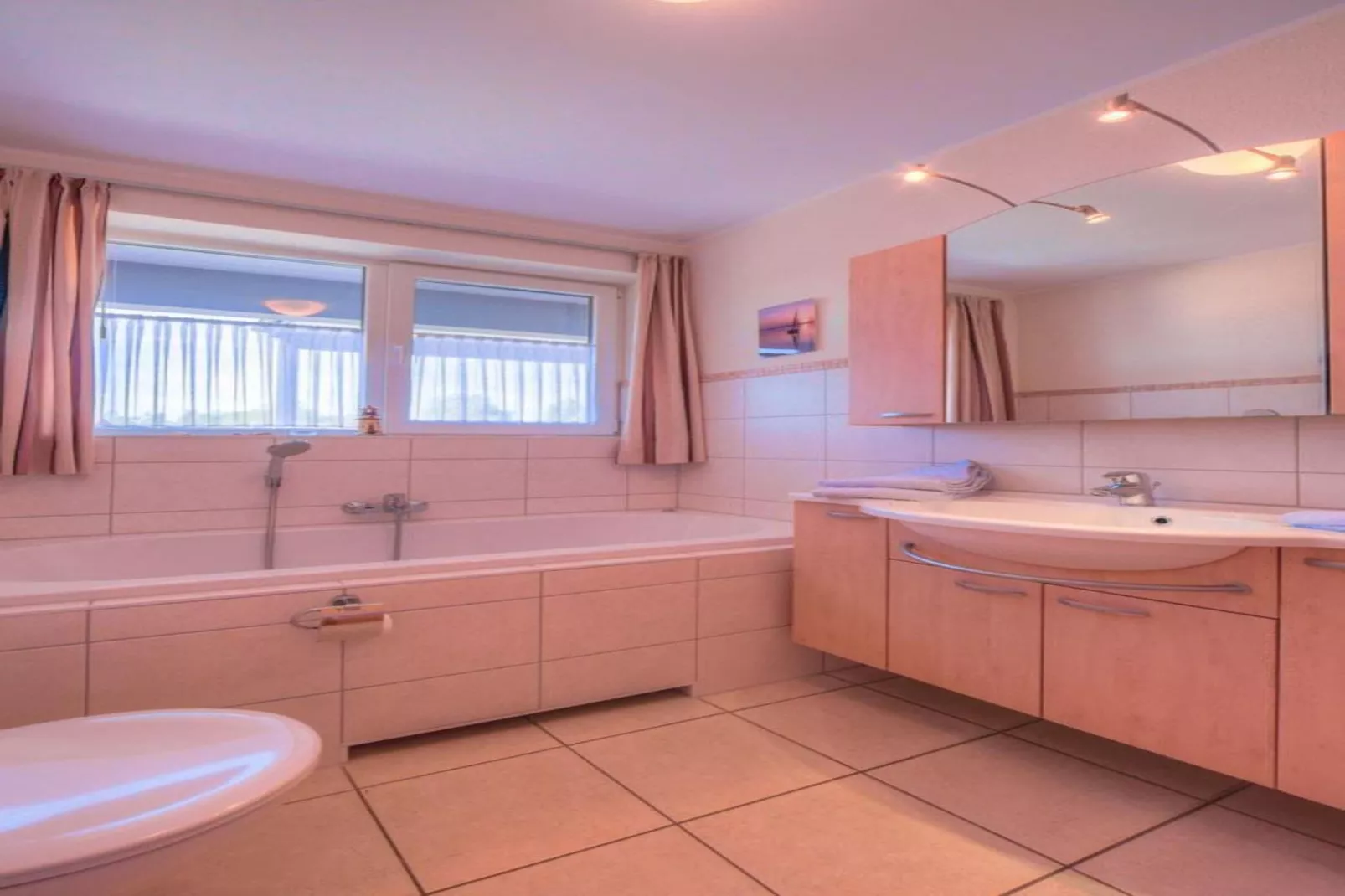 Mitteldeck 413-Bathroom