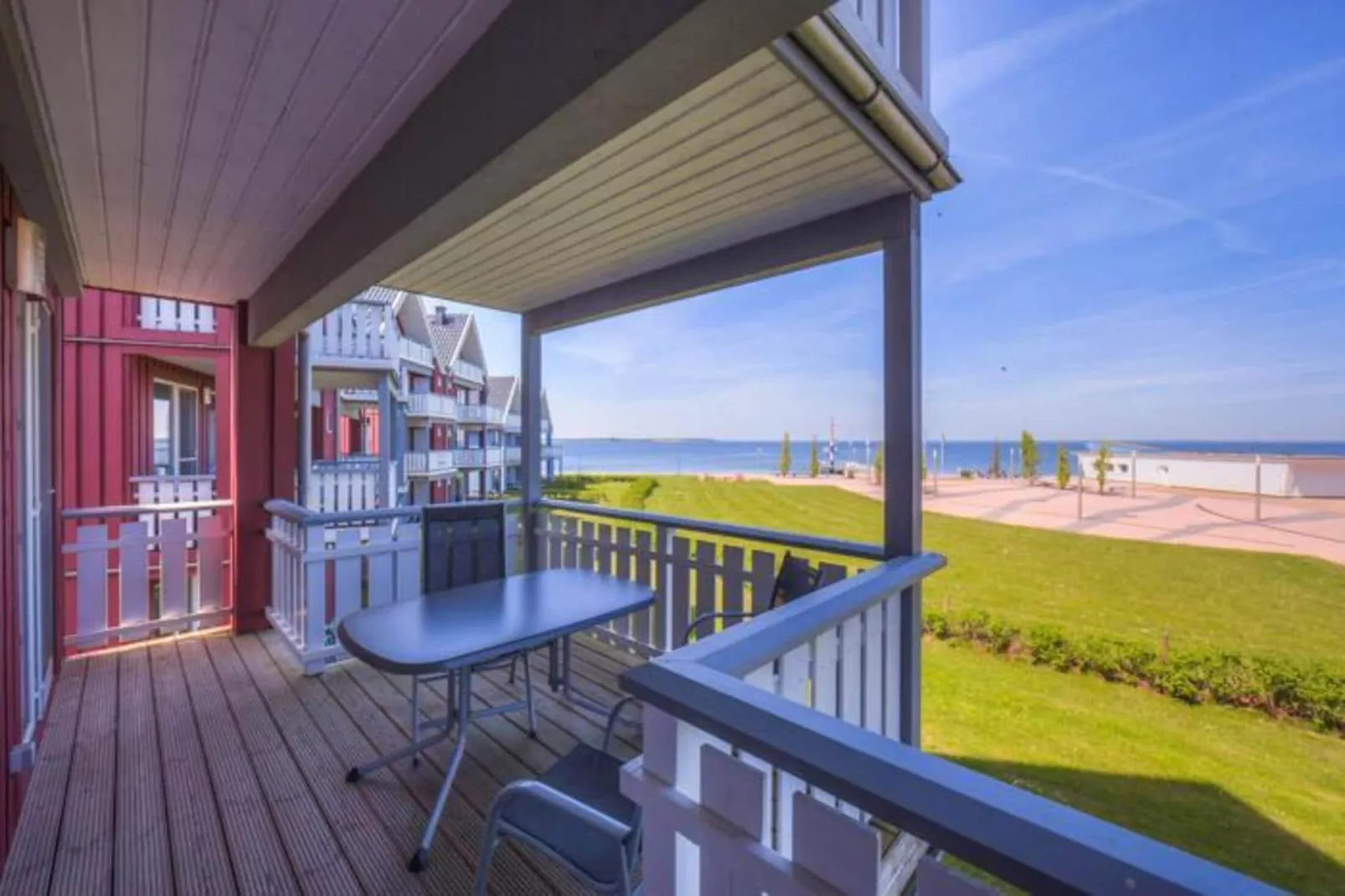 Mitteldeck 433-Terrace balcony