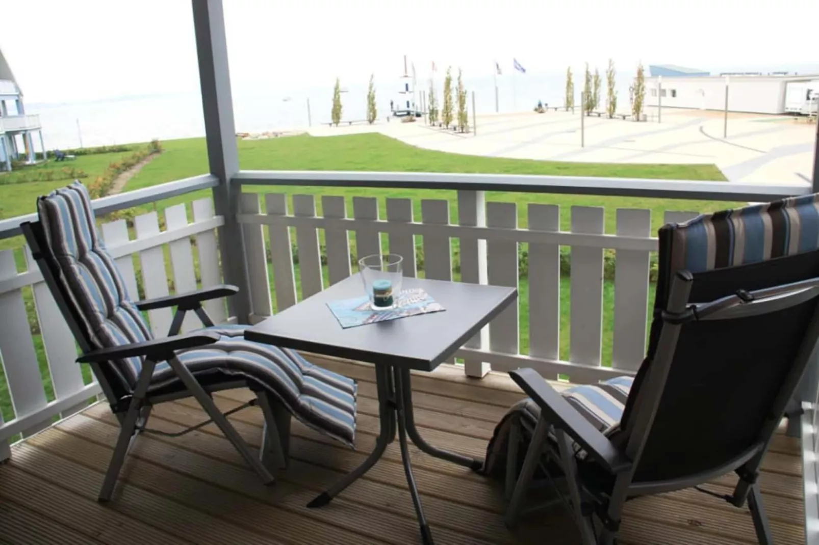 Mitteldeck 434-Terrace balcony