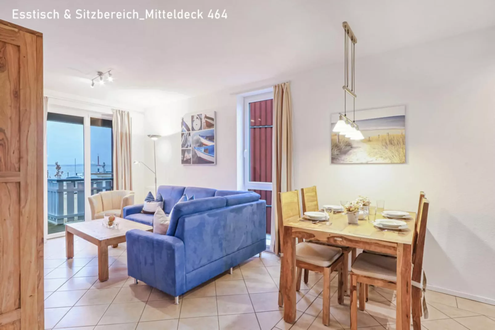 Mitteldeck 464-Living room