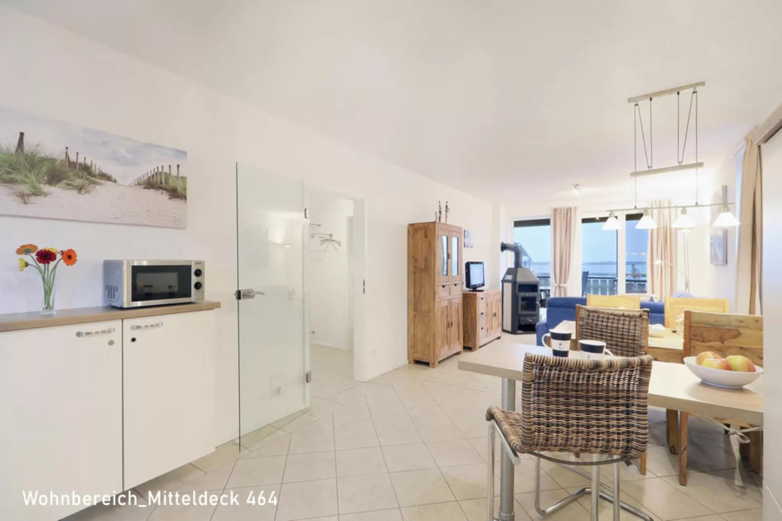 Mitteldeck 464-Kitchen