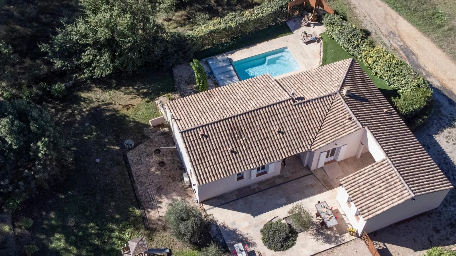 Plein Sud-Exterior summer