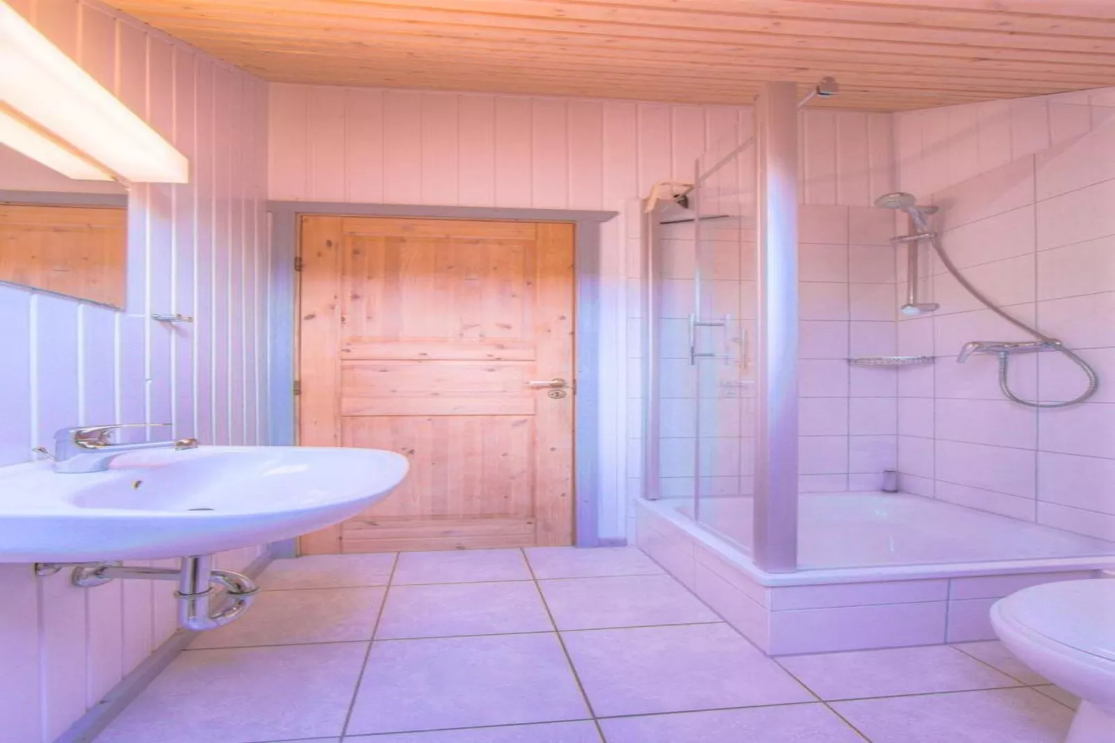 Wildgans Classic 25-Bathroom