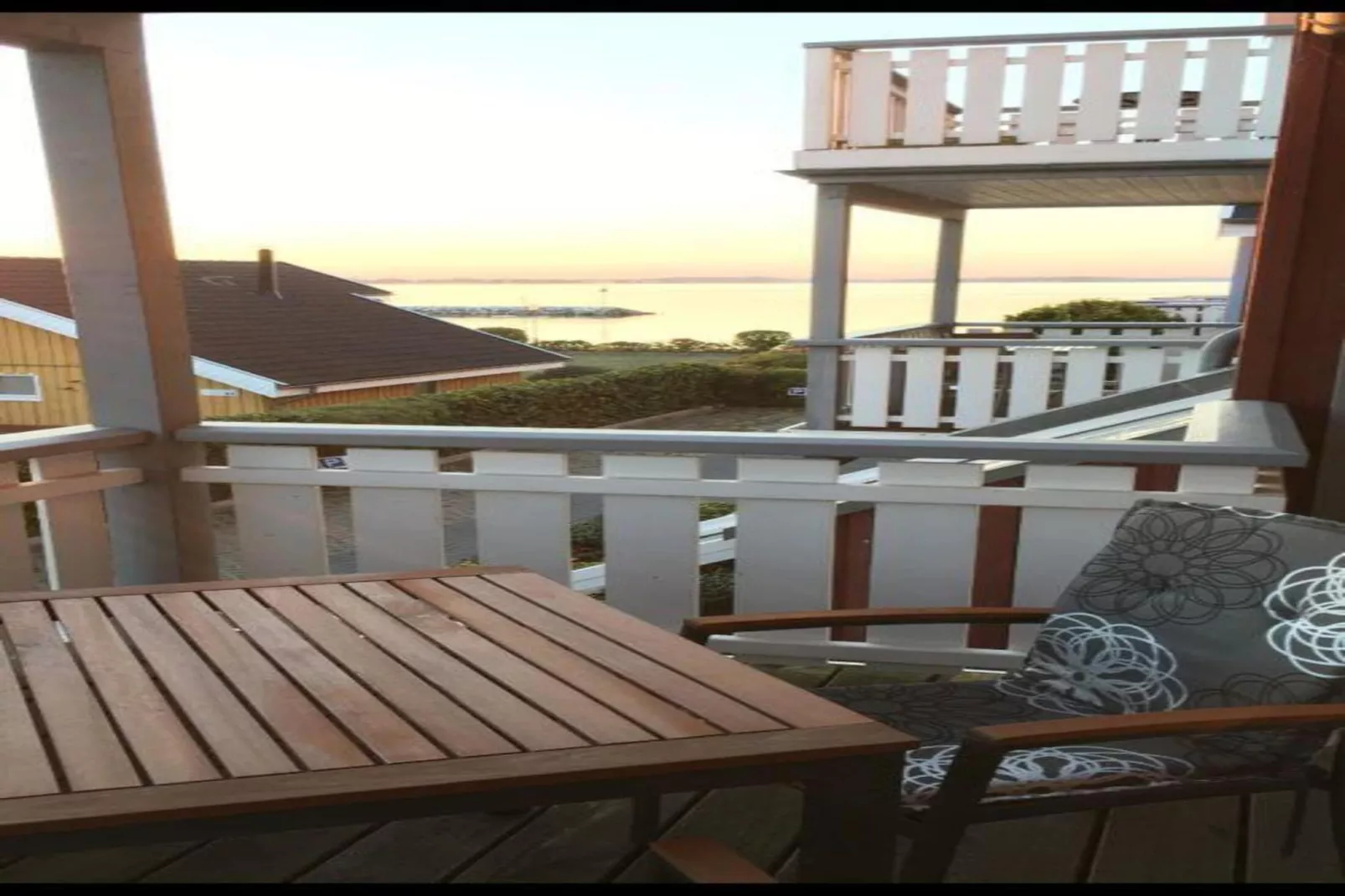 Mitteldeck 414-Terrace balcony