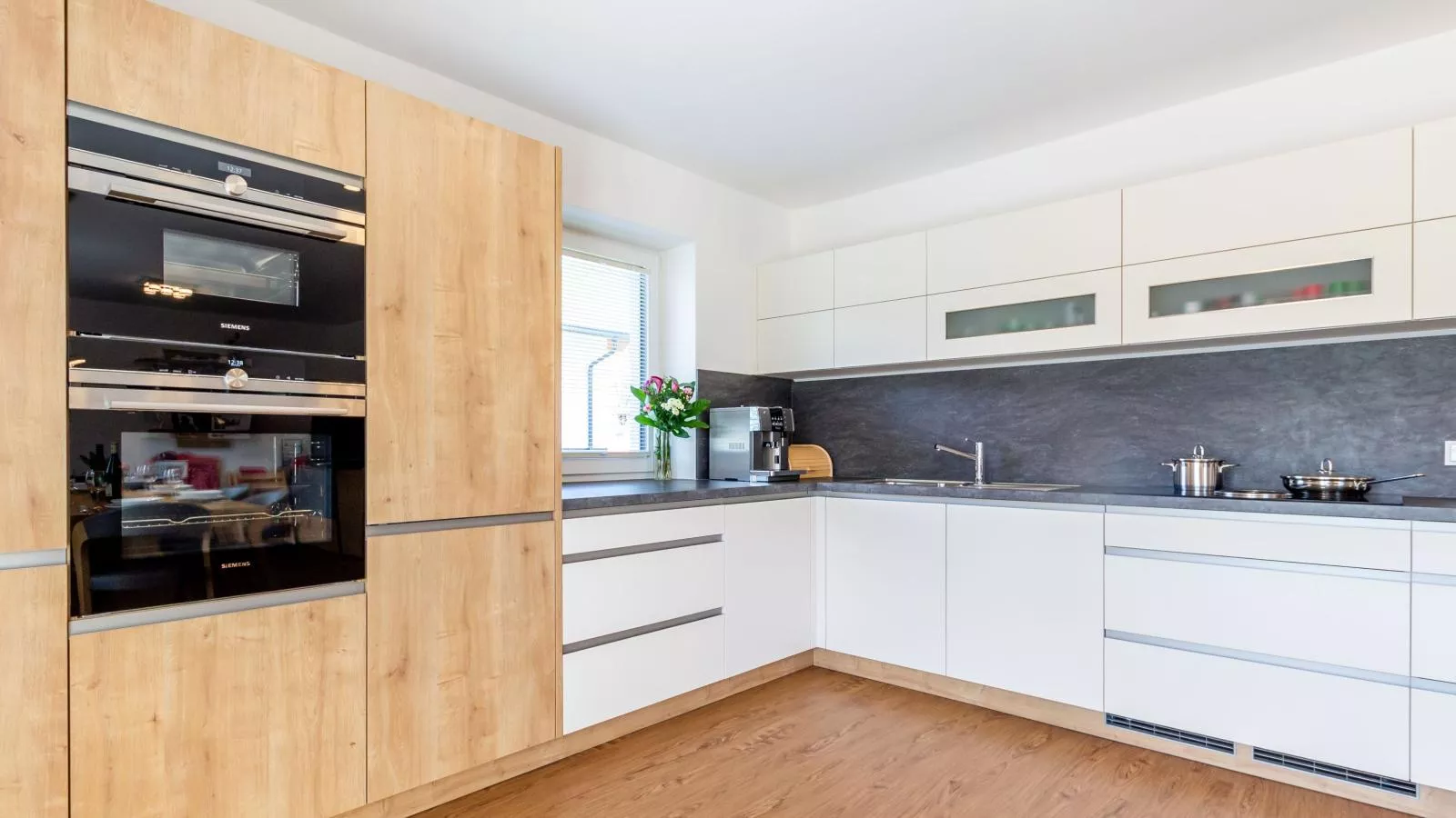Verena-Kitchen