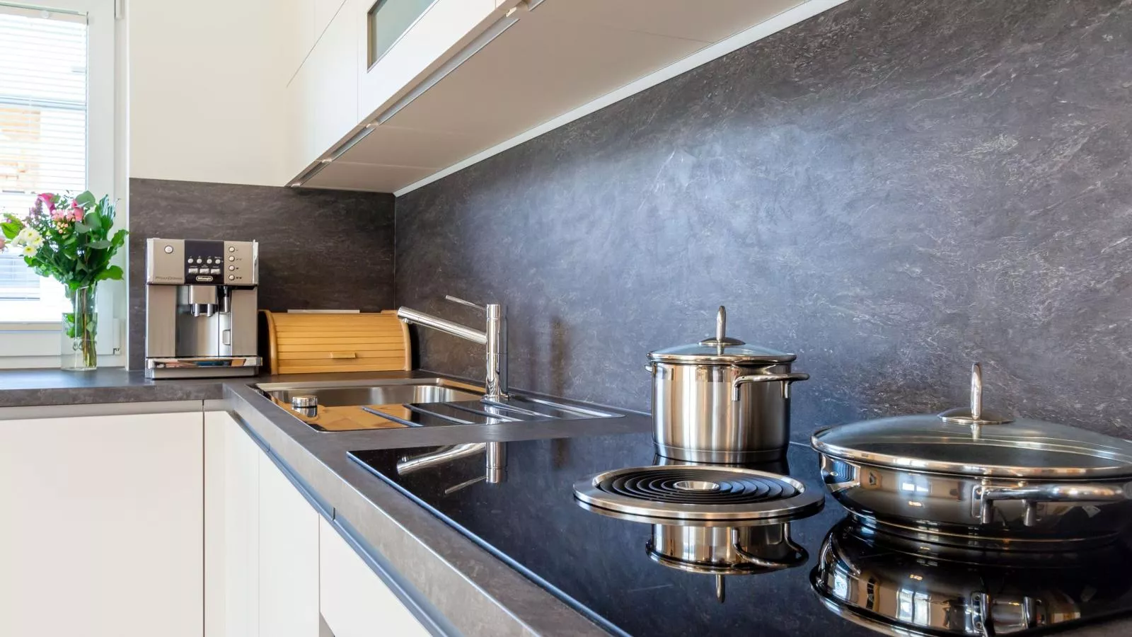 Verena-Kitchen