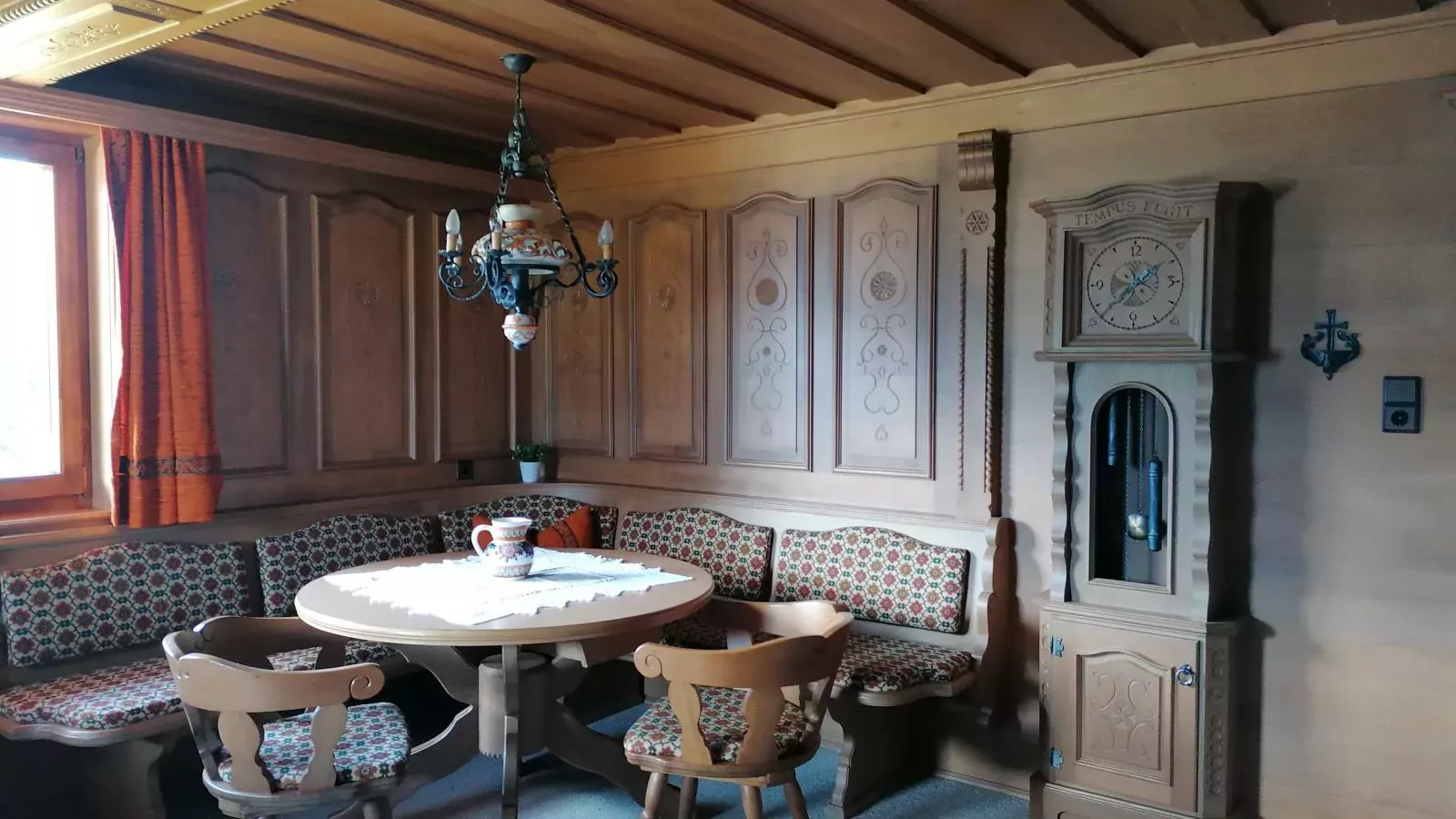 Hütte zum Dillental-Dining room
