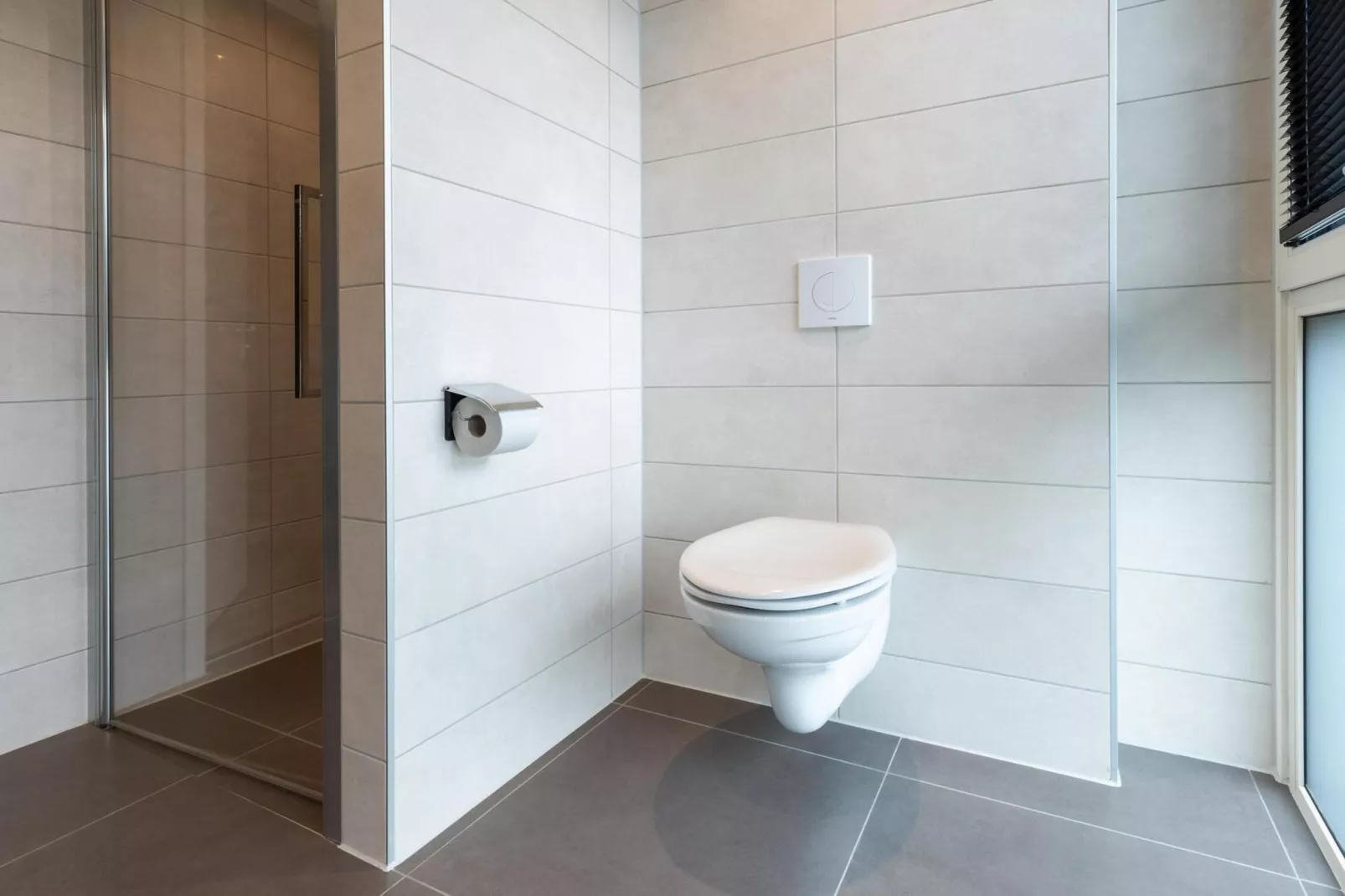 Bos Villa met Hottub  6 personen-Bathroom