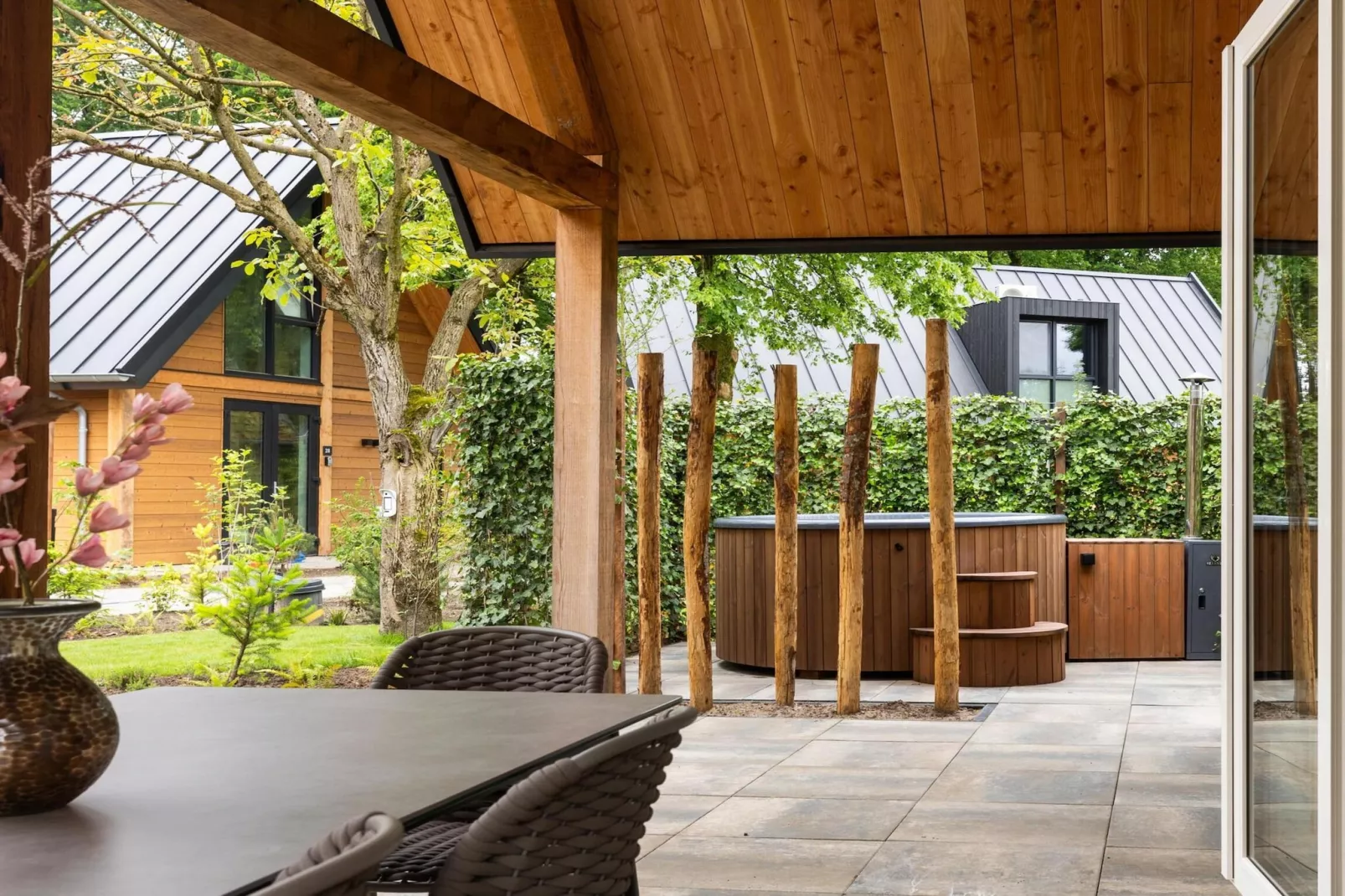 Bos Villa met Hottub & Sauna  8 personen-Terrace balcony