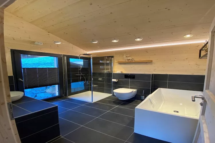 Bergresort Hauser Kaibling 11-Bathroom