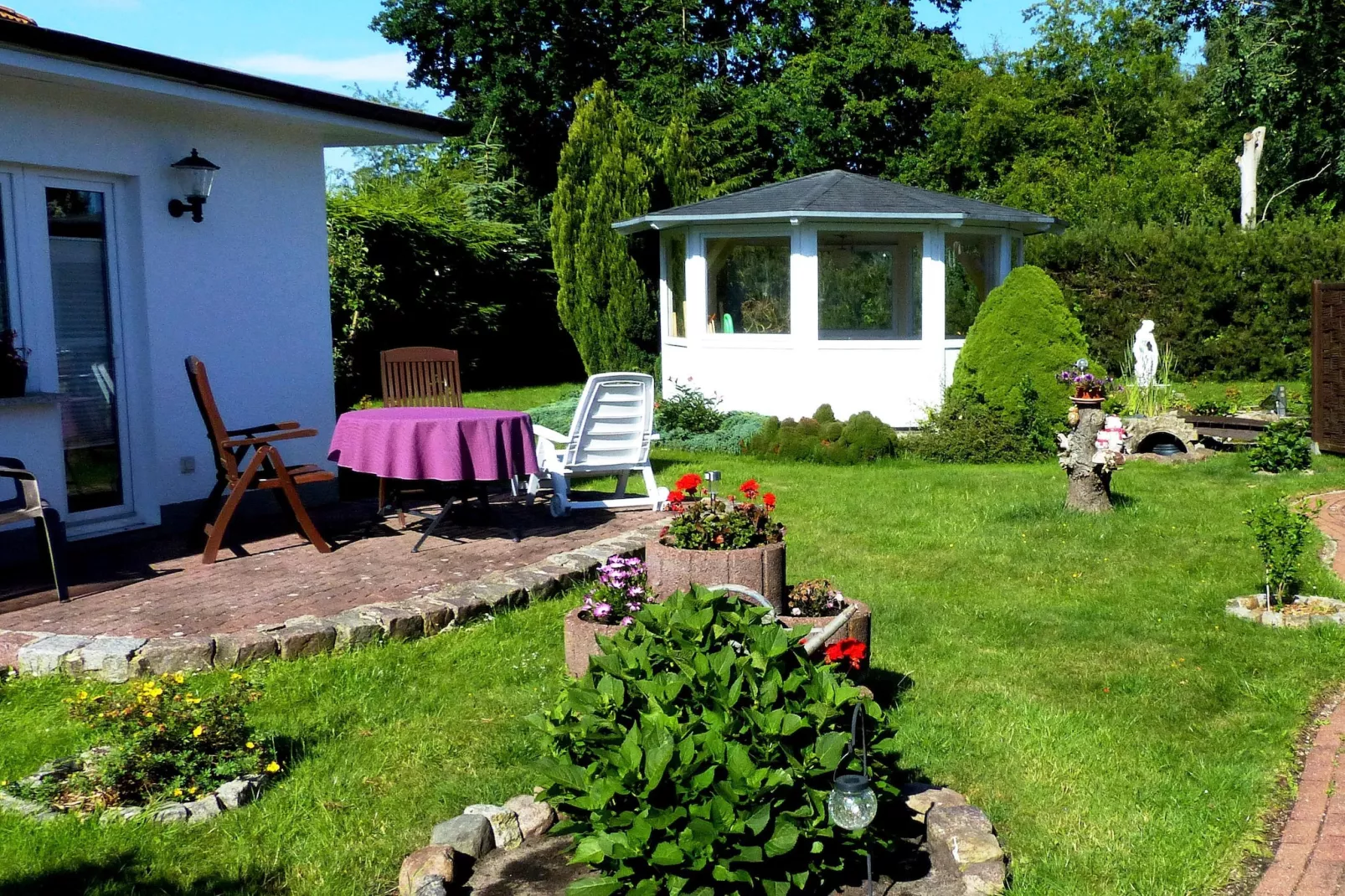 Bungalow B3-Terrace balcony