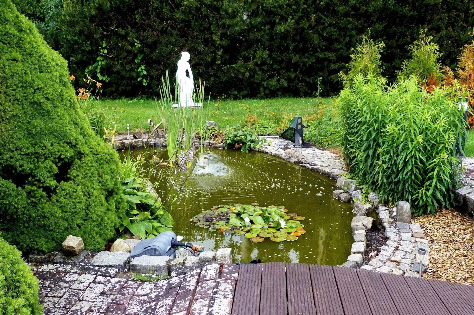 OG Whg 9 rechts-Gardens summer