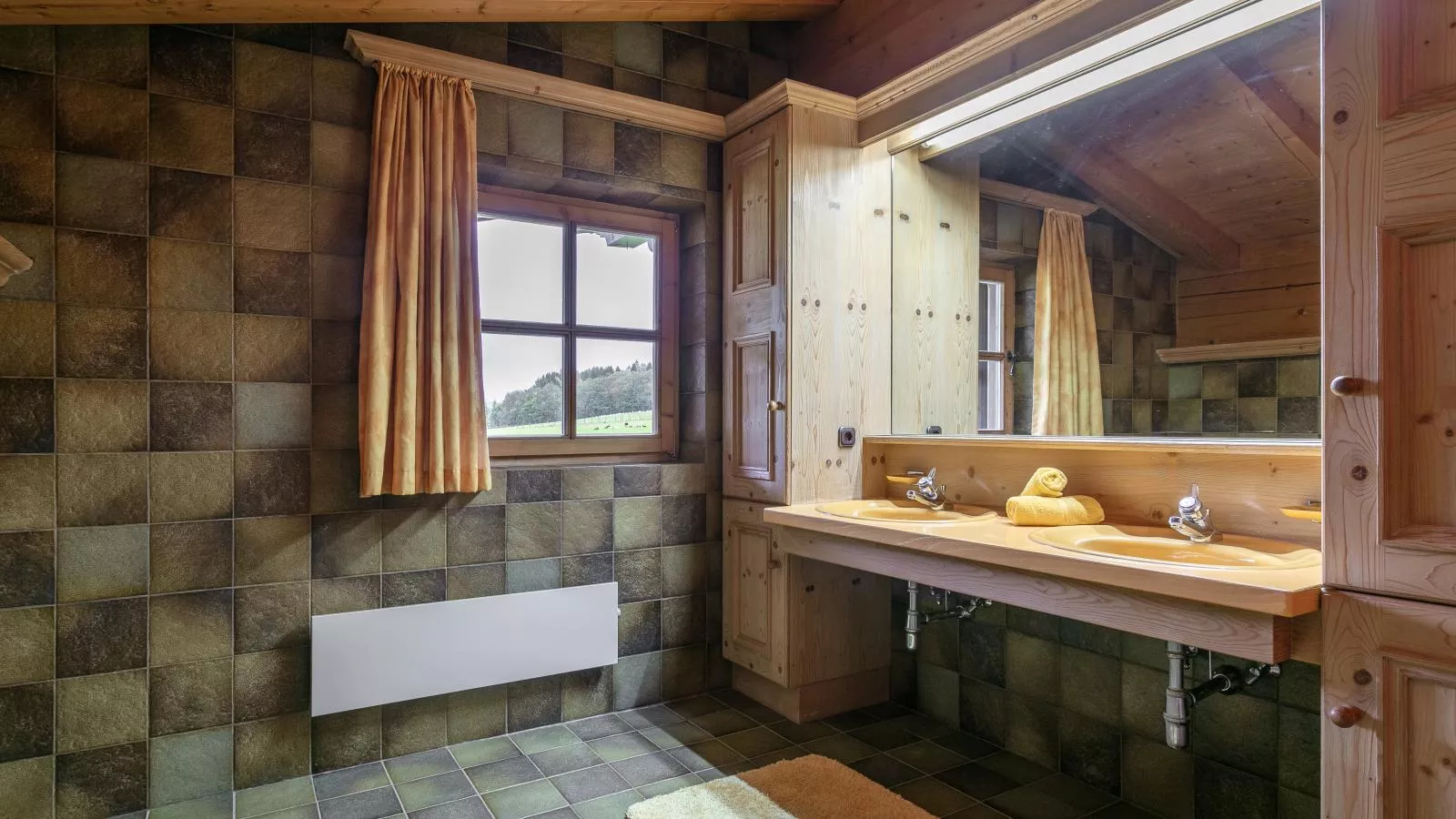 Chalet Rettensteinblick-Bathroom