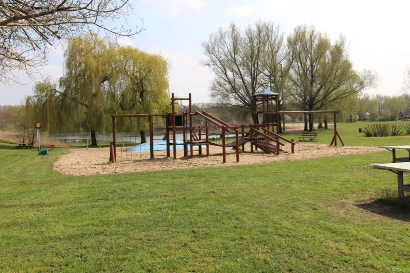 NR 44-Park facilities