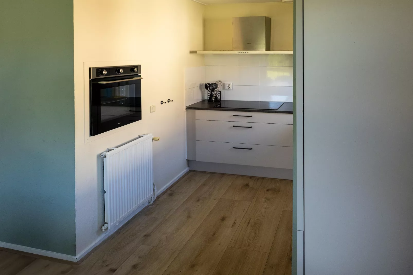 NR 44-Kitchen