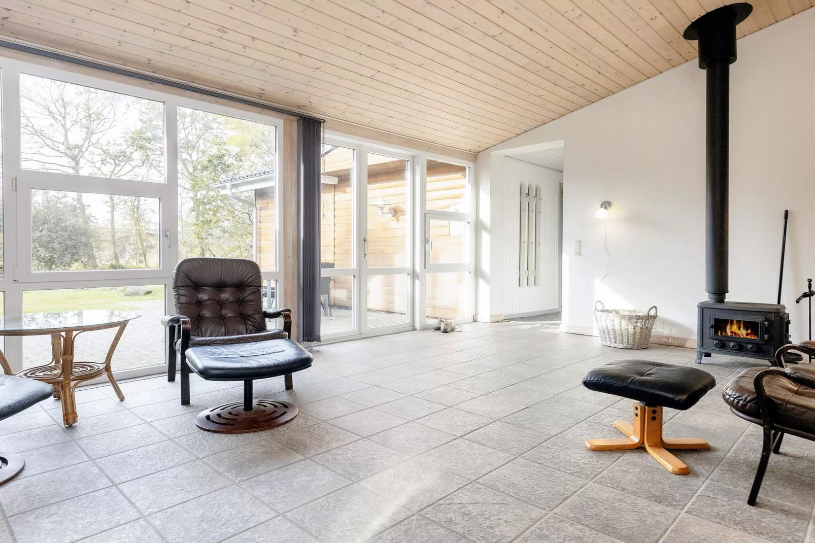 8 person holiday home in Blåvand-Indoor