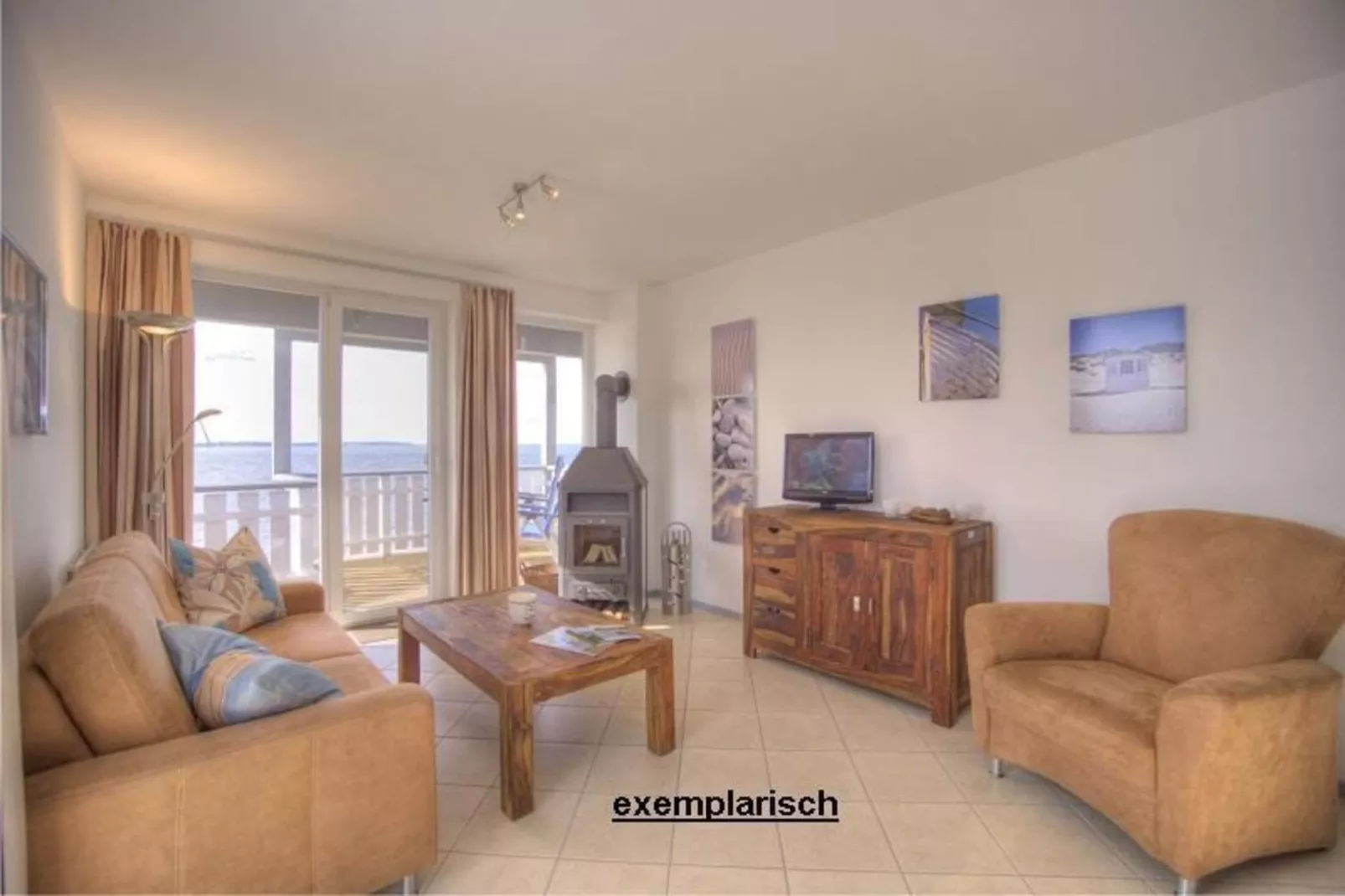 Mitteldeck 503-Living room