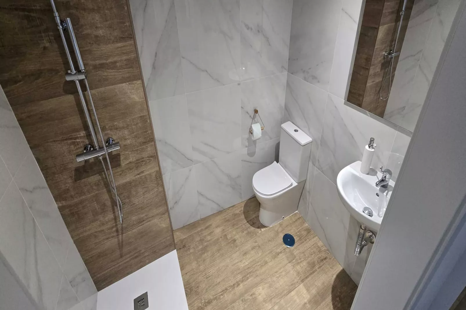 Novamar tipo A-Bathroom