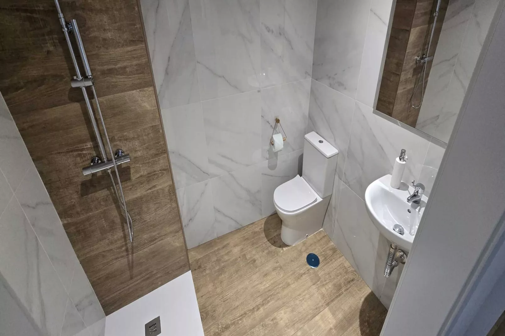 Novamar tipo C-Bathroom