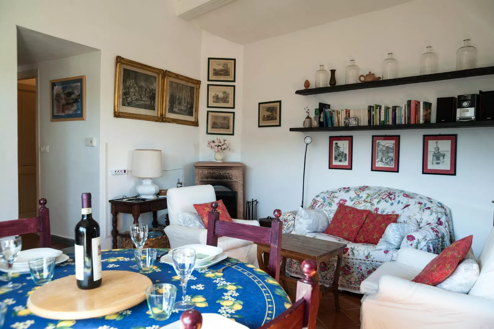 Casa del Pastore-Living room