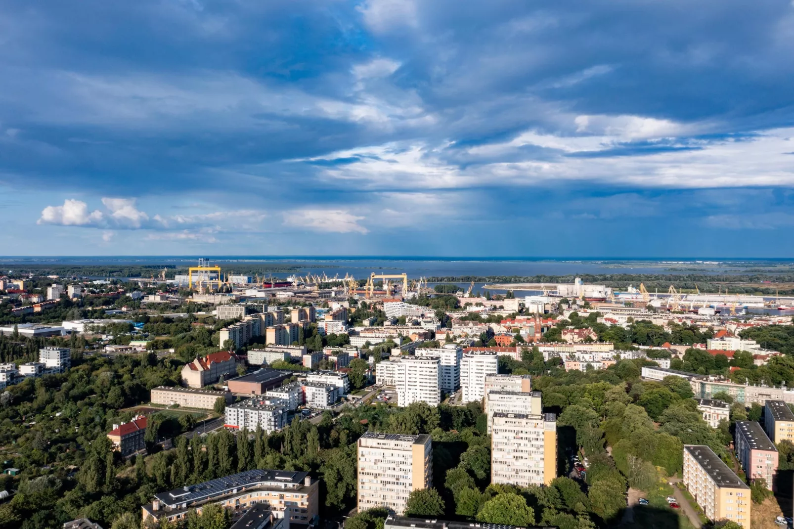 Hansa Tower apartament nr 427-Areas summer 1km