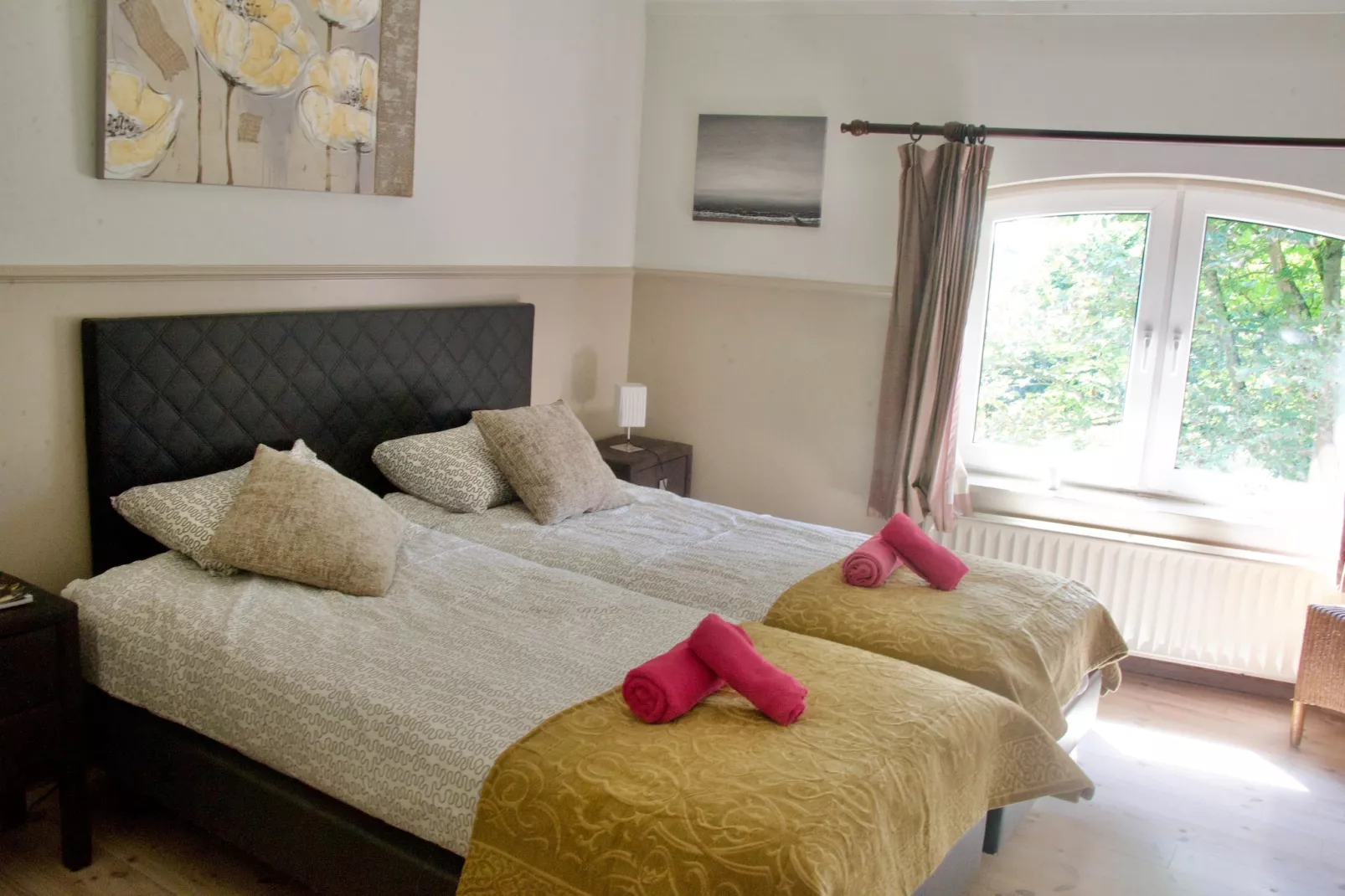 Het Bloesemklooster-Bedroom