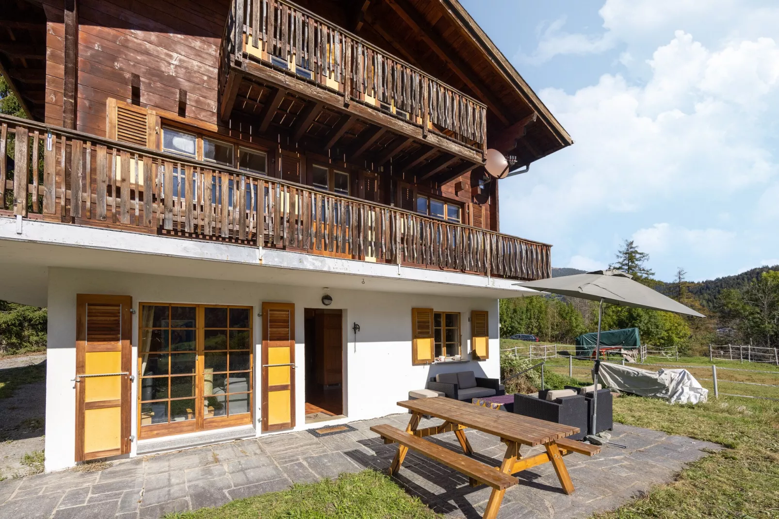 Chalet Verrel - beneden-Außenbereich Sommer