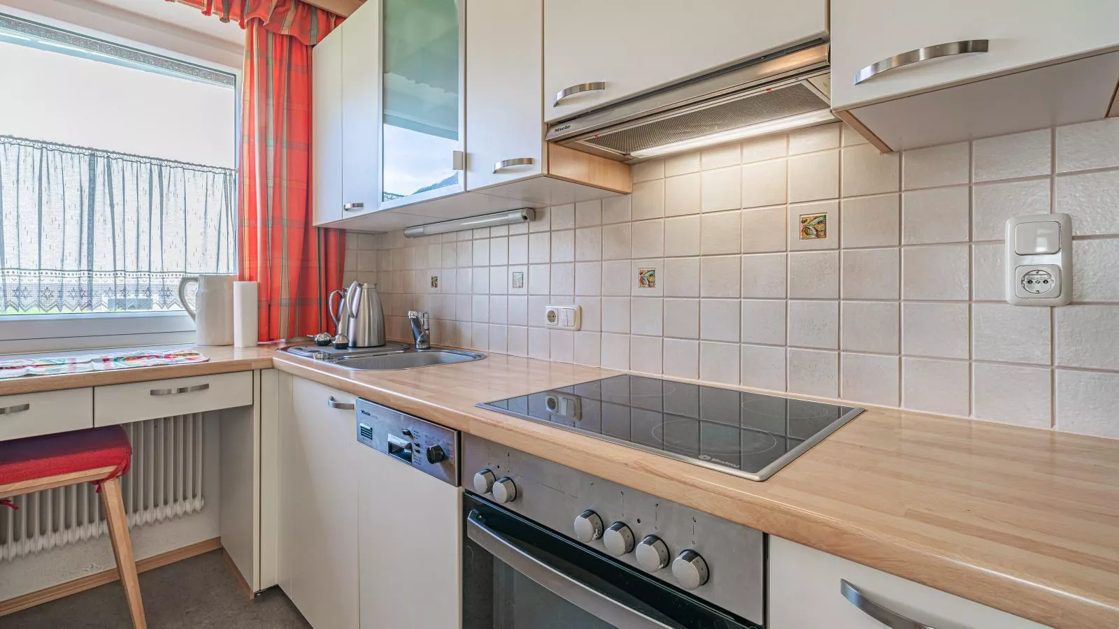 Antonia-Kitchen