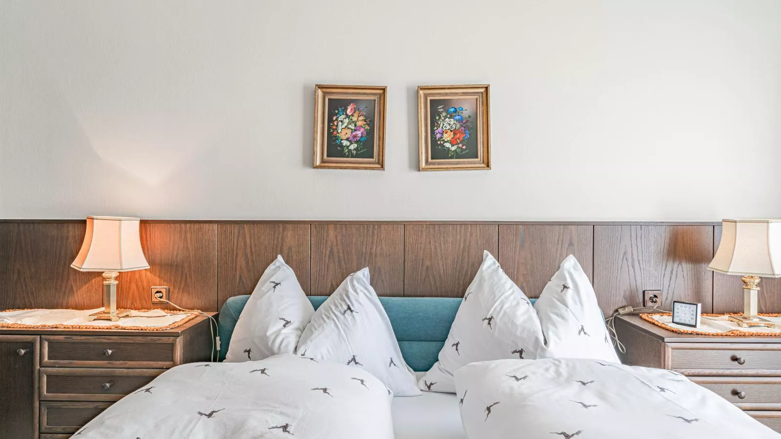 Antonia-Bedroom