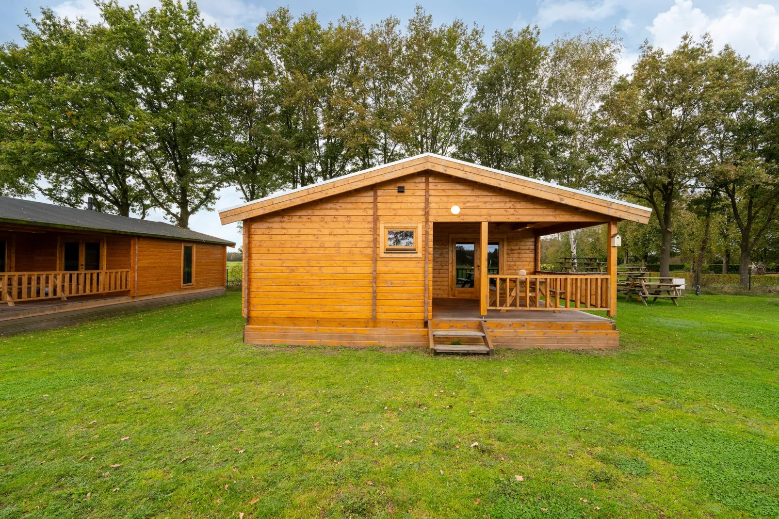 Chalet E-Exterior summer