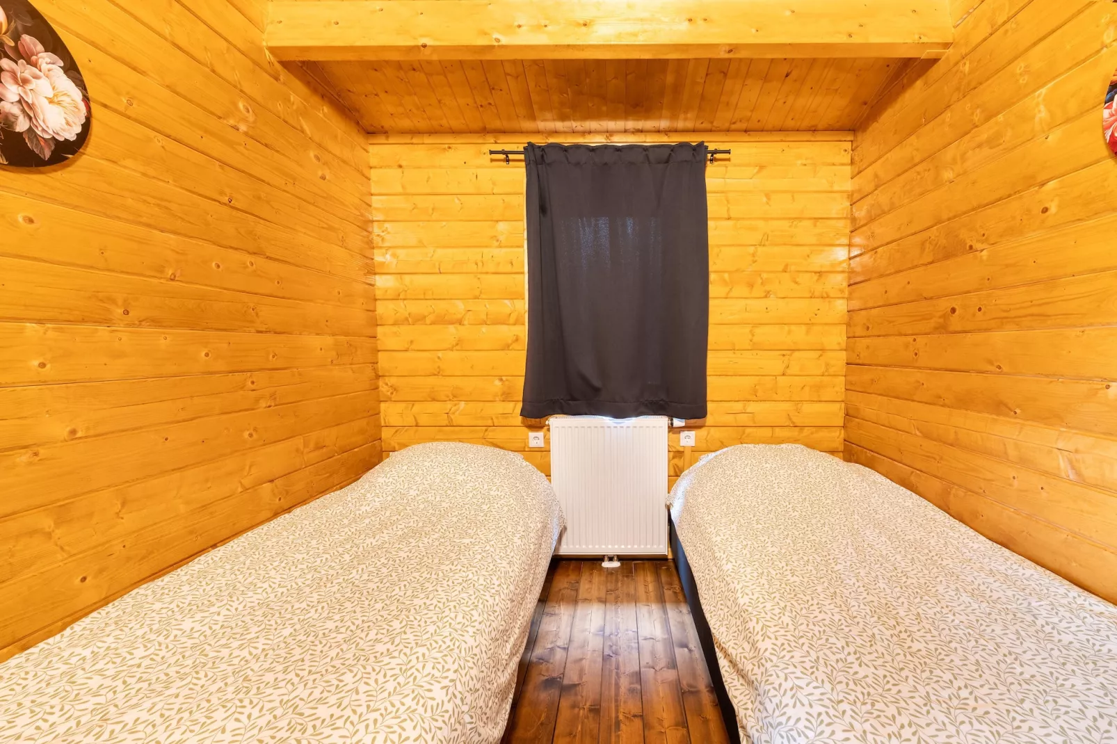 Chalet E-Bedroom