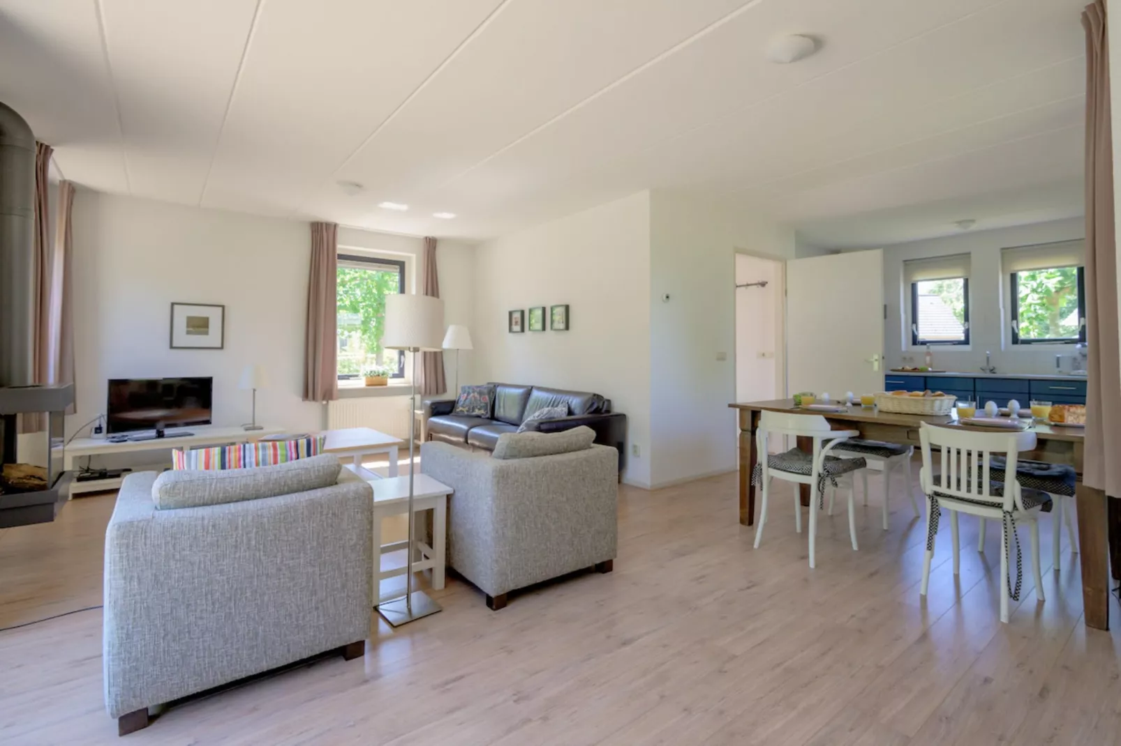 4-persoons bungalow Sondel 16-Wohnzimmer