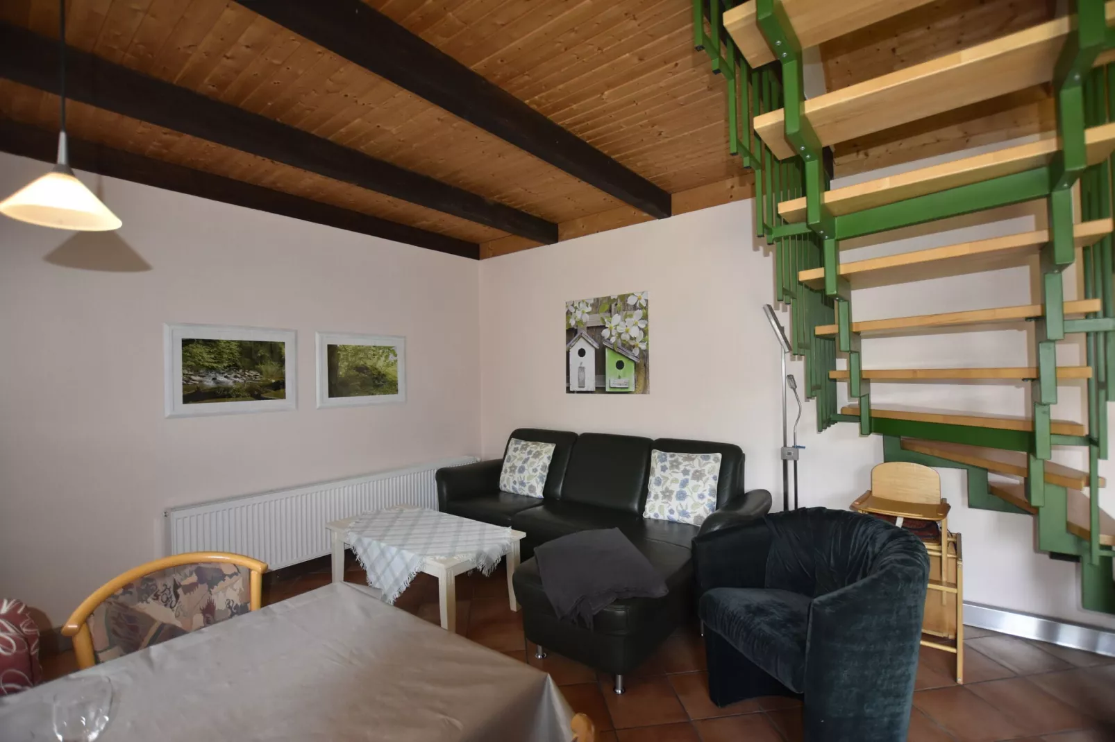 Am Hellbachtal Nr 2-Living room
