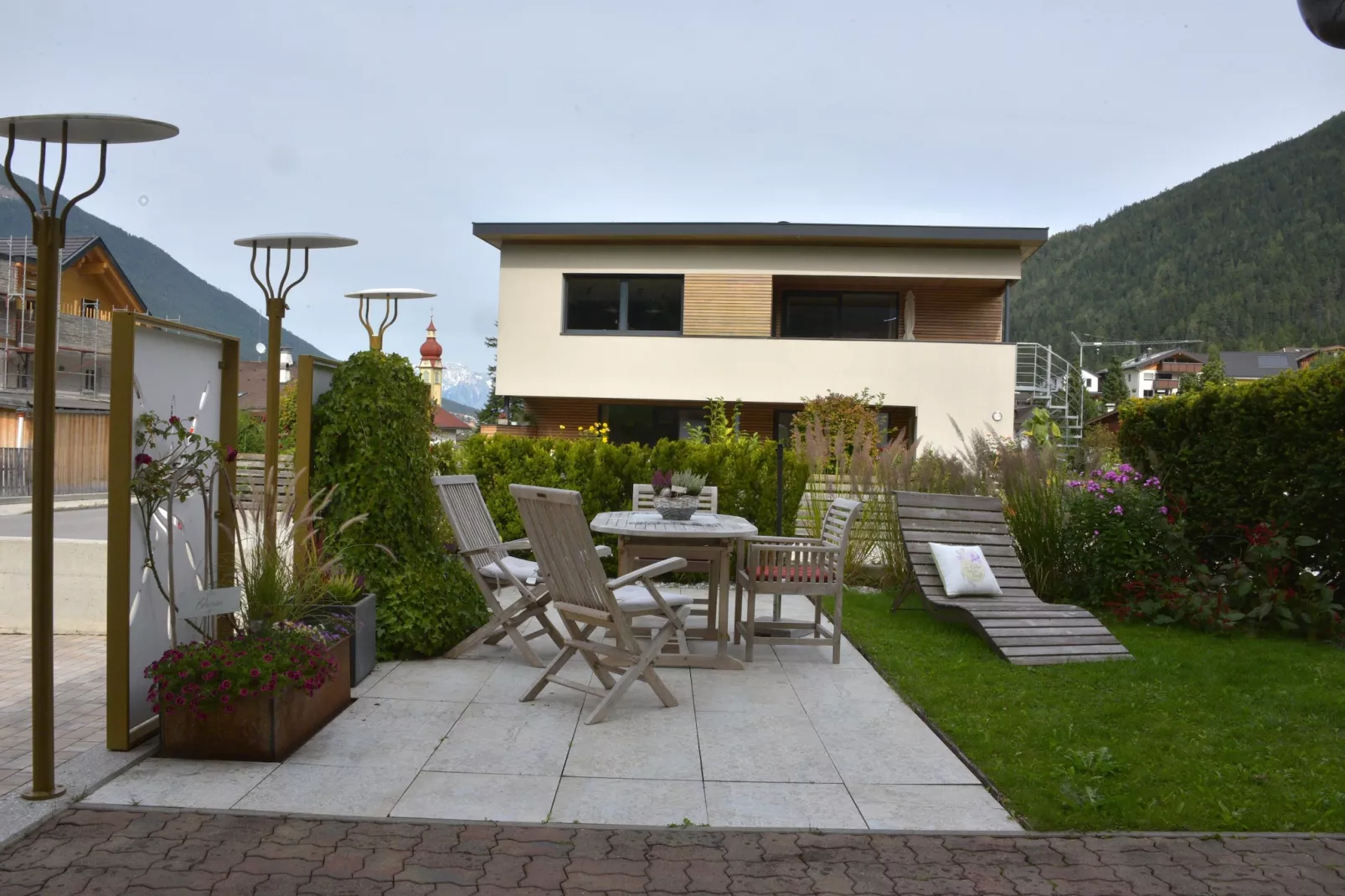 Apartment gfirig-Gardens summer