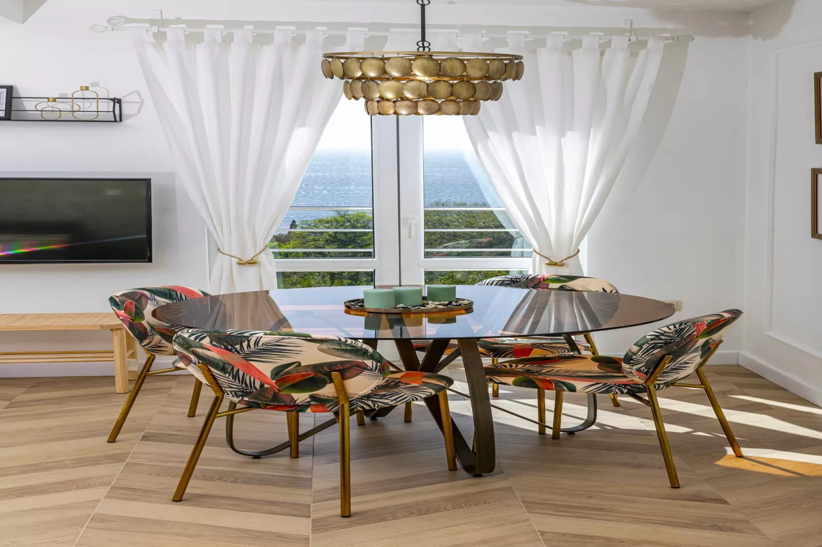 Apartments Maris-Comfort One Bedroom Apartment  with Terrace and Sea view-Living room