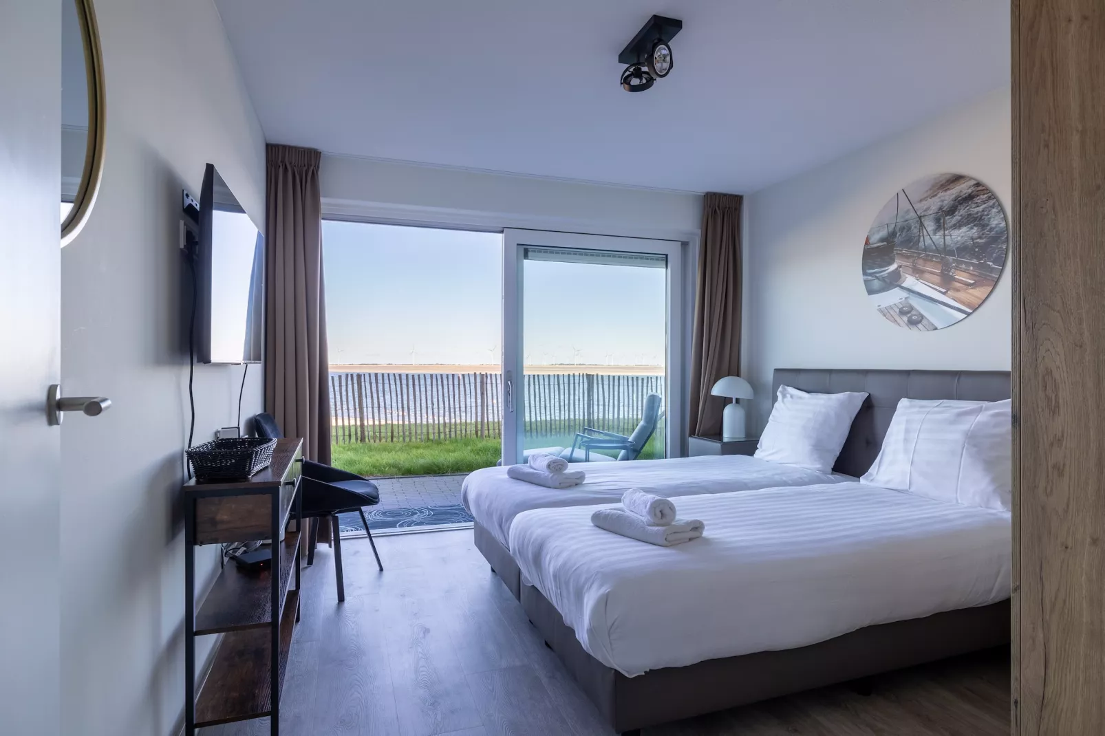 Luxe appartement Vista Maris - Havenweg 8-34  Sint-Annaland Oosterschelde-Bedroom